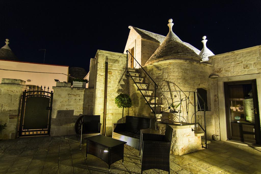 Trulli Isago Bed & Breakfast Locorotondo Eksteriør bilde